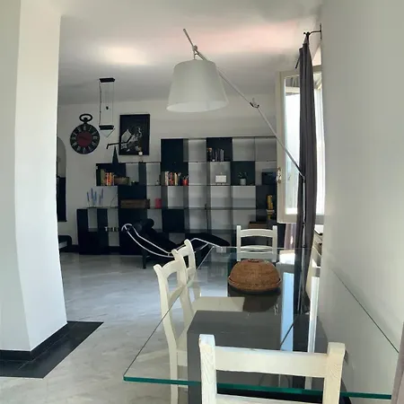 Vista Mare Antico Apartment *